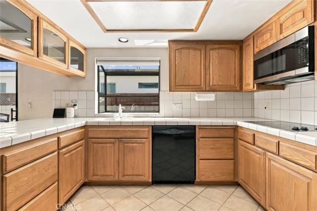1546 19th St, Manhattan Beach, CA 90266