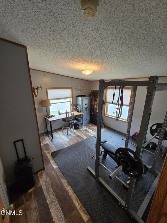 4019 Chandler Lane, Bismarck, ND 58503 photo 3