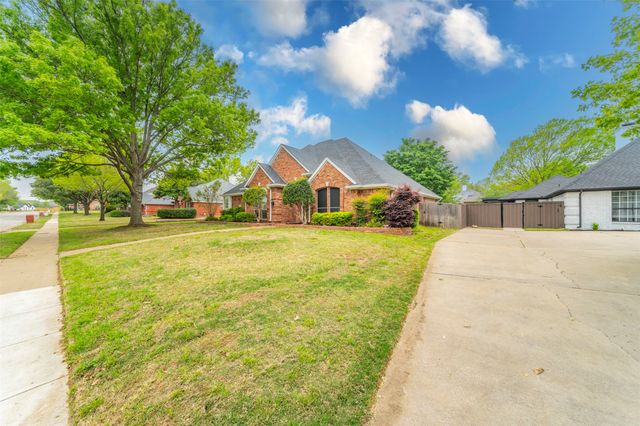 1114 Countryhill Drive, Keller, TX 76248