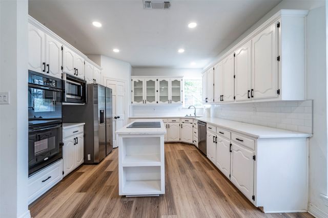 1114 Countryhill Drive, Keller, TX 76248