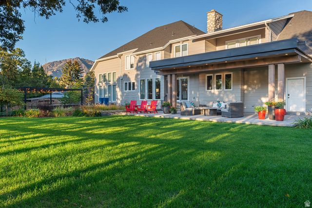 8364 S ETIENNE WAY, Sandy, UT 84093