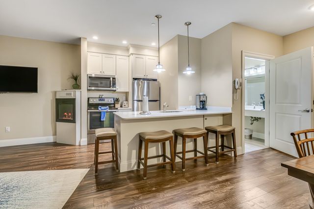1 Ocean Ave # 306, York, ME 03909