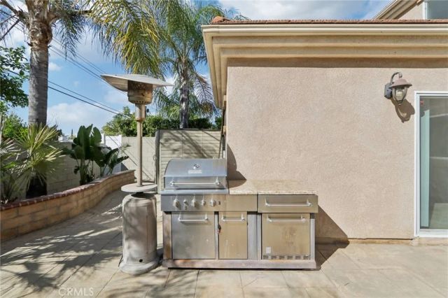 7659 Coldwater Canyon Court, North Hollywood, CA 91605