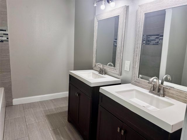 4657 Selkirk Drive, Fort Worth, TX 76109