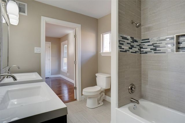 4657 Selkirk Drive, Fort Worth, TX 76109