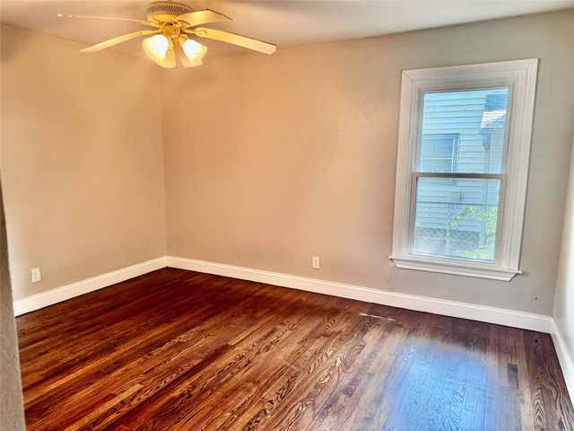 4657 Selkirk Drive, Fort Worth, TX 76109