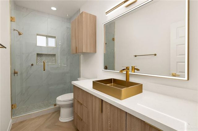 2312 N Revolution Street, Edinburg, TX 78541