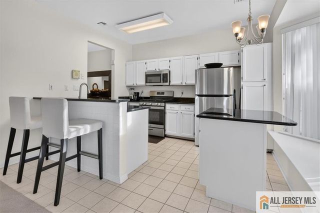 103 Ashford Drive, Plainsboro, NJ 08536