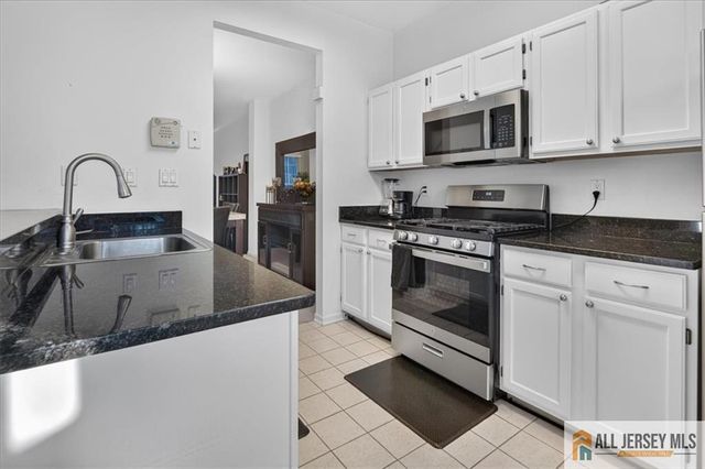 103 Ashford Drive, Plainsboro, NJ 08536