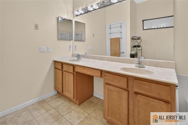 103 Ashford Drive, Plainsboro, NJ 08536