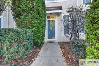 103 Ashford Drive, Plainsboro, NJ 08536