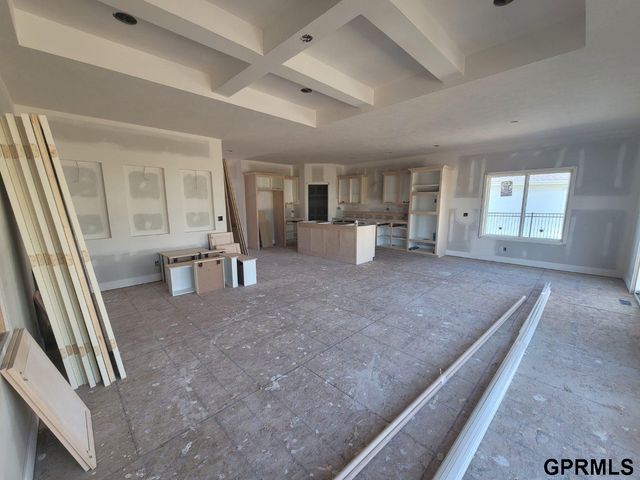 20952 Jaynes Street, Elkhorn, NE 68022