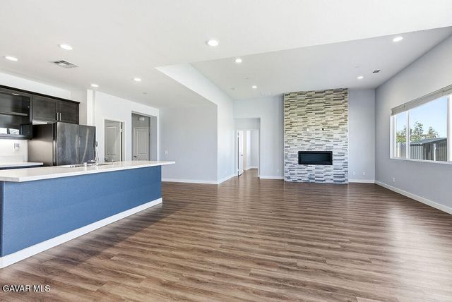 45652 Palm Lane, Lancaster, CA 93535