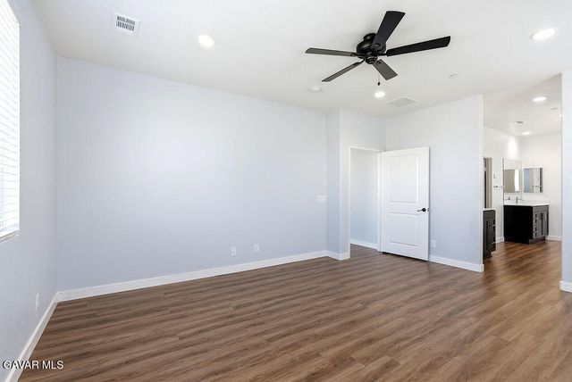 45652 Palm Lane, Lancaster, CA 93535