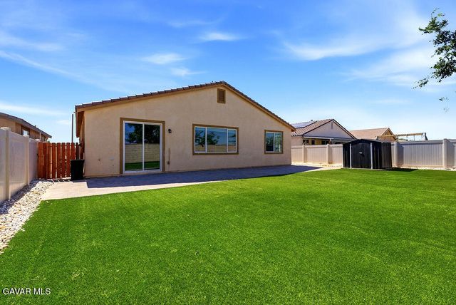 45652 Palm Lane, Lancaster, CA 93535