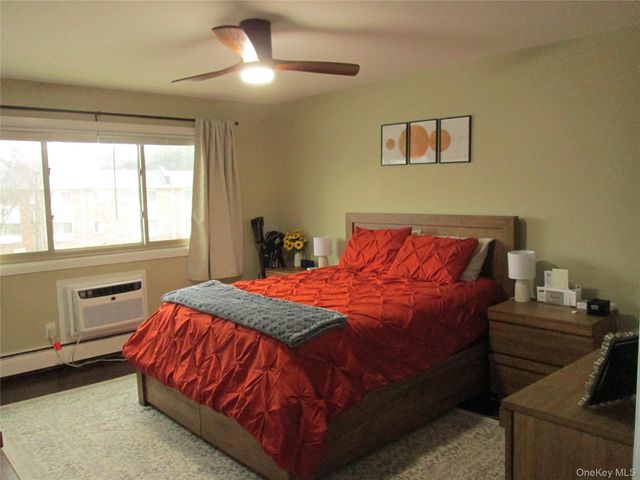 2435 Union Boulevard 7B, Islip, NY 11751