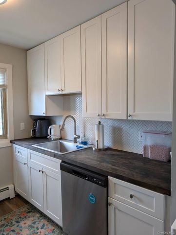 2435 Union Boulevard 7B, Islip, NY 11751