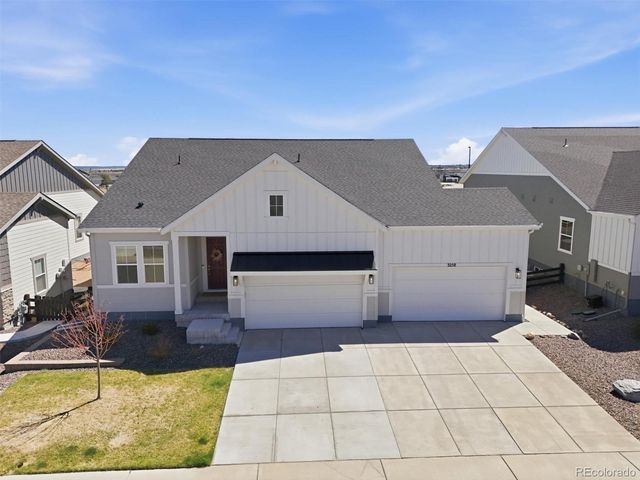 3258 Carabiner Street, Castle Rock, CO 80108
