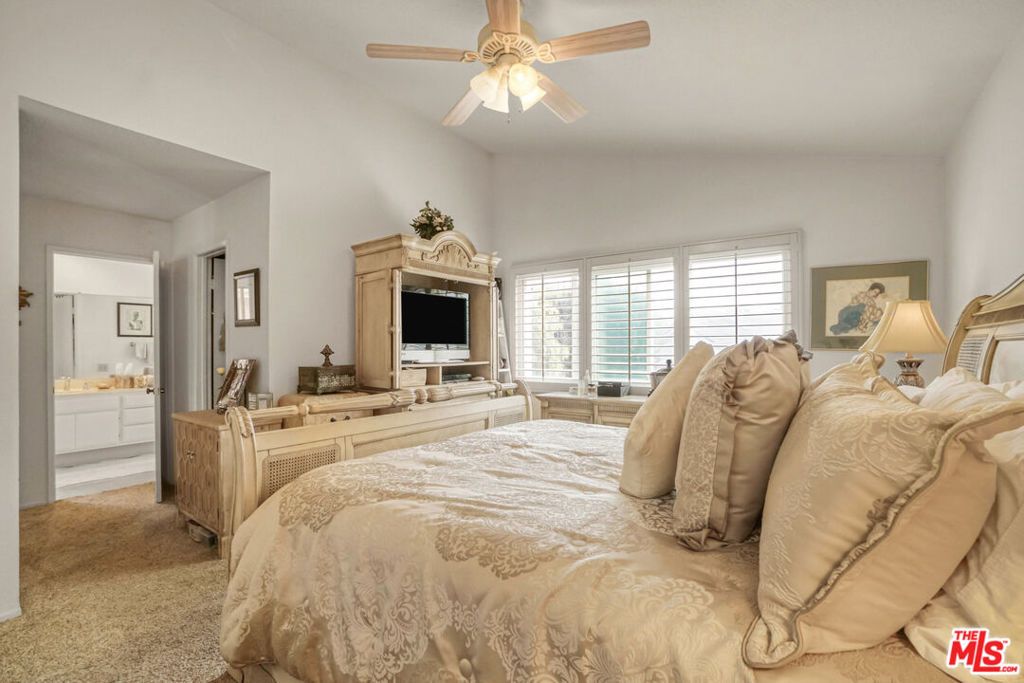 Image 24 of property listing at 3616 Kensley Drive, Inglewood, CA 90305