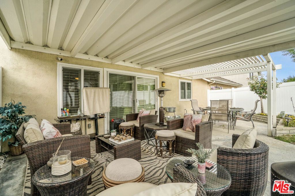 Image 35 of property listing at 3616 Kensley Drive, Inglewood, CA 90305