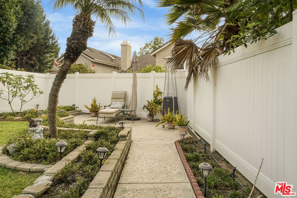 Image 36 of property listing at 3616 Kensley Drive, Inglewood, CA 90305