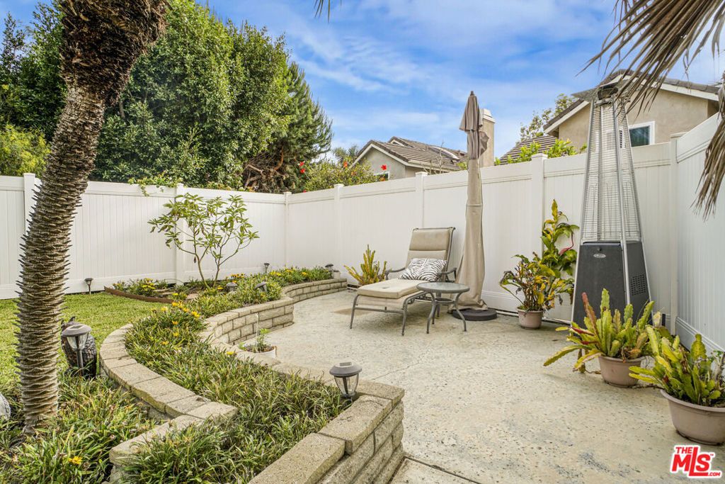 Image 37 of property listing at 3616 Kensley Drive, Inglewood, CA 90305