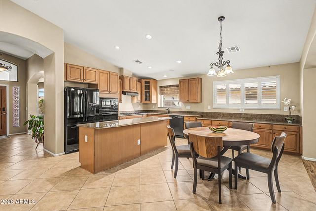 20563 N DANIELLE Avenue, Maricopa, AZ 85138