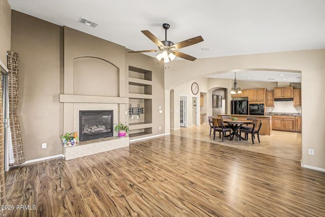 20563 N DANIELLE Avenue, Maricopa, AZ 85138