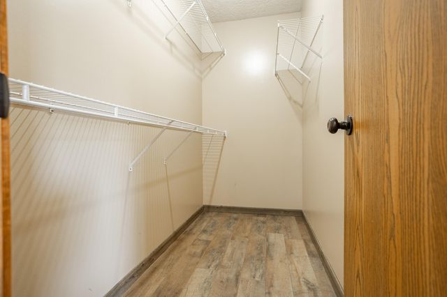 802 S Fountain Avenue, Republic, MO 65738