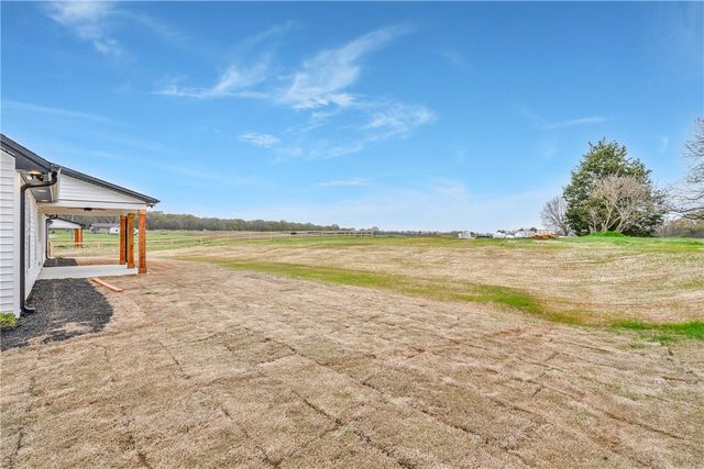 4554 Flat Rock Road, Iva, SC 29655