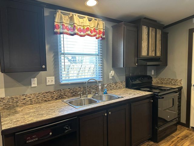 213 Susan DR, Buda, TX 78610