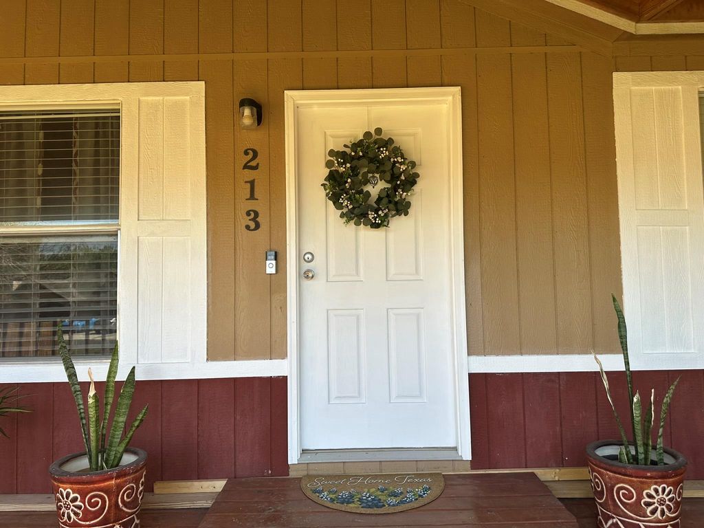 213 Susan DR, Buda, TX 78610