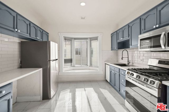 1821 Grace Avenue, Los Angeles, CA 90028