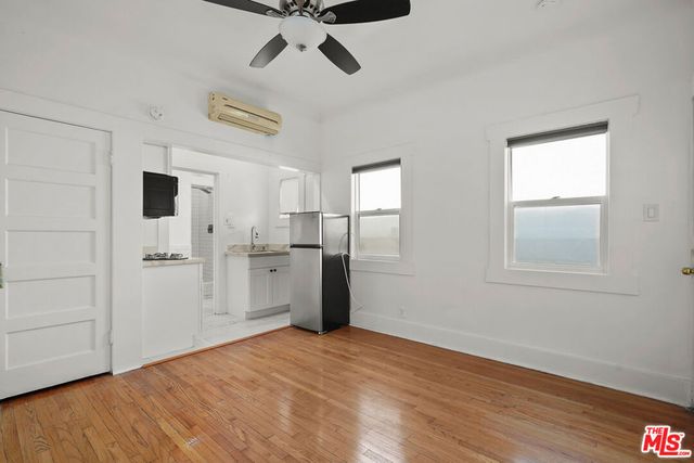 1821 Grace Avenue, Los Angeles, CA 90028