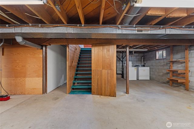 2731 Sunset Highway, East Wenatchee, WA 98802