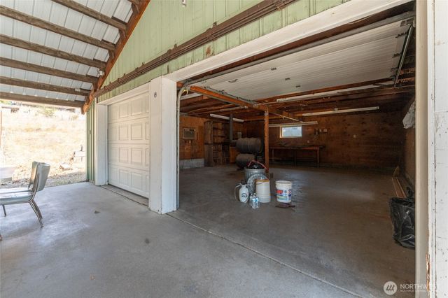 2731 Sunset Highway, East Wenatchee, WA 98802