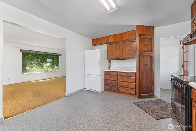 2731 Sunset Highway, East Wenatchee, WA 98802