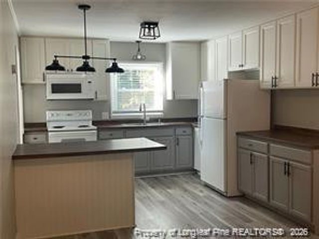 3527 Scottywood Drive, Fayetteville, NC 28303