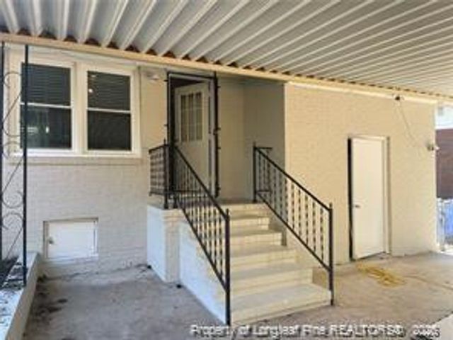 3527 Scottywood Drive, Fayetteville, NC 28303