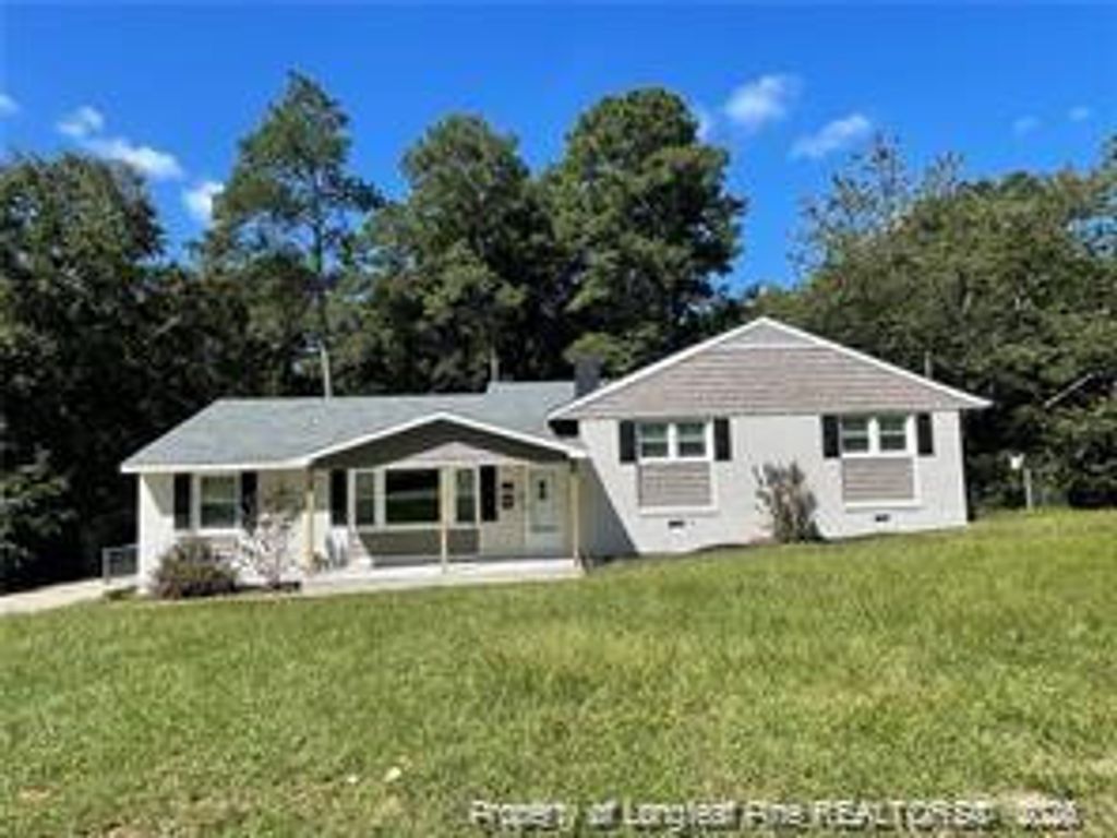 3527 Scottywood Drive, Fayetteville, NC 28303