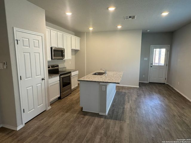 3439 Redbud, San Antonio, TX 78264