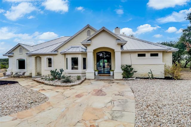1100 Norwood RD, Dripping Springs, TX 78620