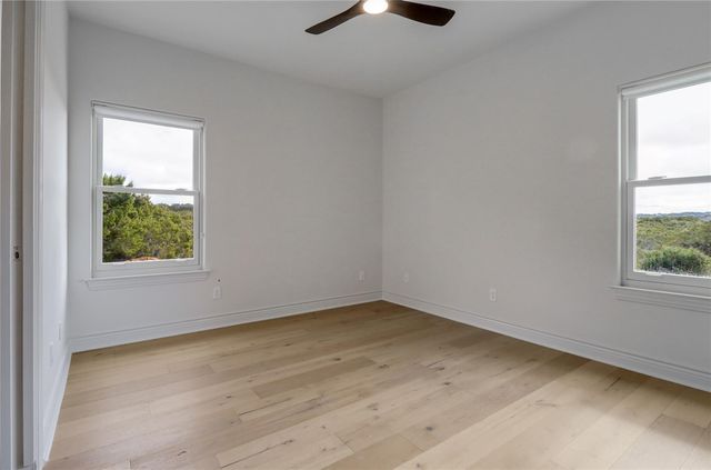 1100 Norwood RD, Dripping Springs, TX 78620