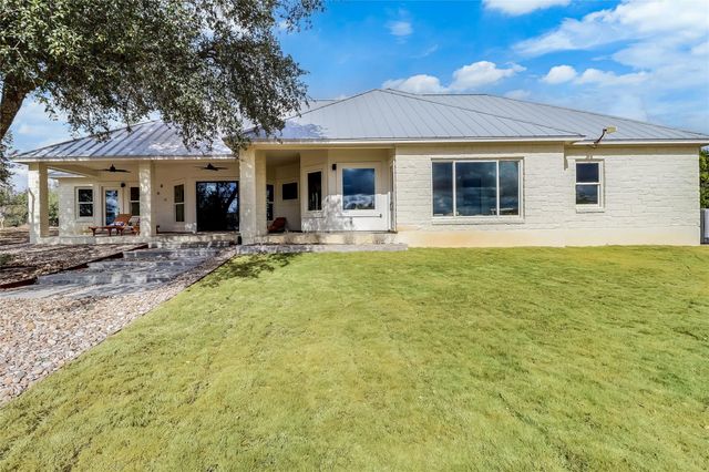 1100 Norwood RD, Dripping Springs, TX 78620