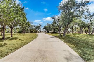 1100 Norwood RD, Dripping Springs, TX 78620