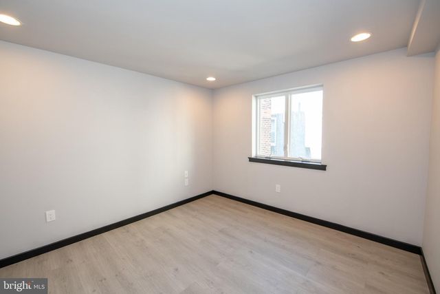 1512 S BEULAH ST, Philadelphia, PA 19147