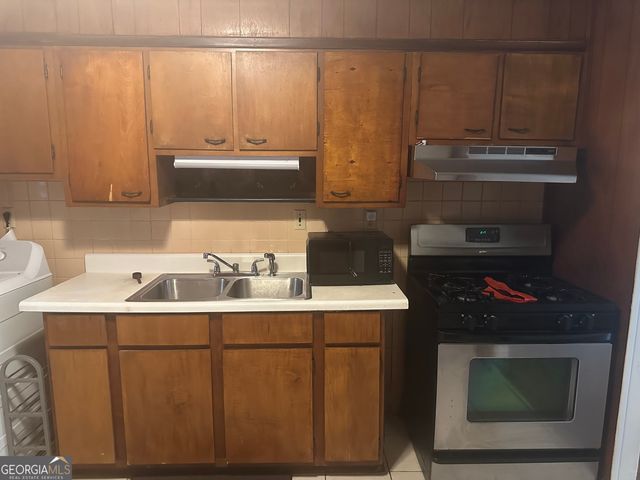 2312 Dauphine Street, East Point, GA 30344