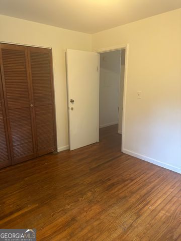 2312 Dauphine Street, East Point, GA 30344