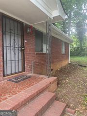 2312 Dauphine Street, East Point, GA 30344