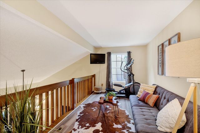 101 W New York Street, Fortville, IN 46040